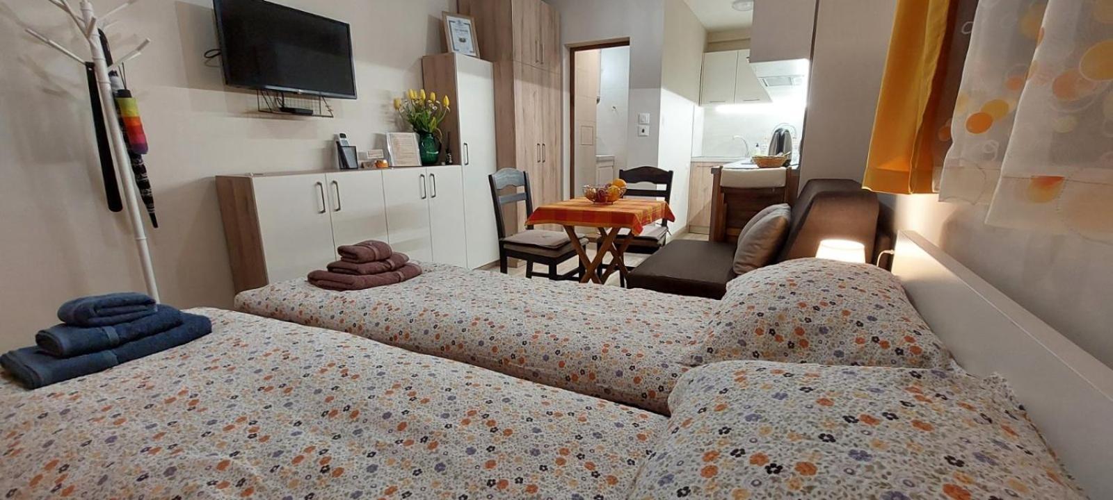Studio Galileo Burgas Luaran gambar